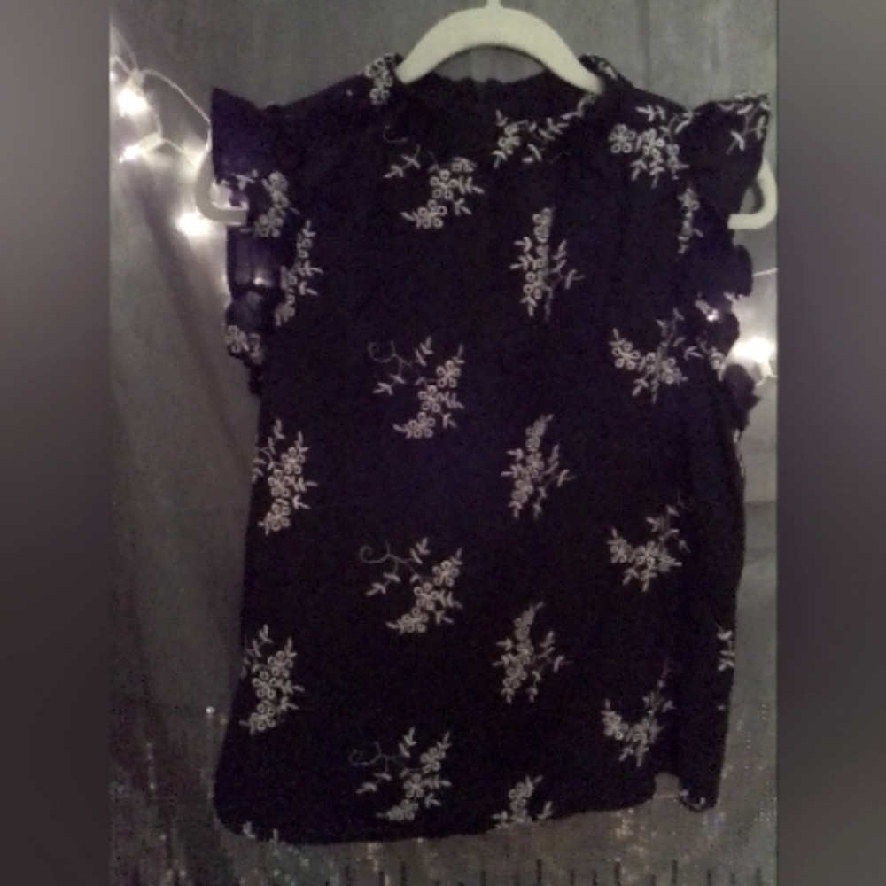 Ophelia Blk Short Ruffle Sleeves Top w/ White Eyelet Flowered Style Embroidery